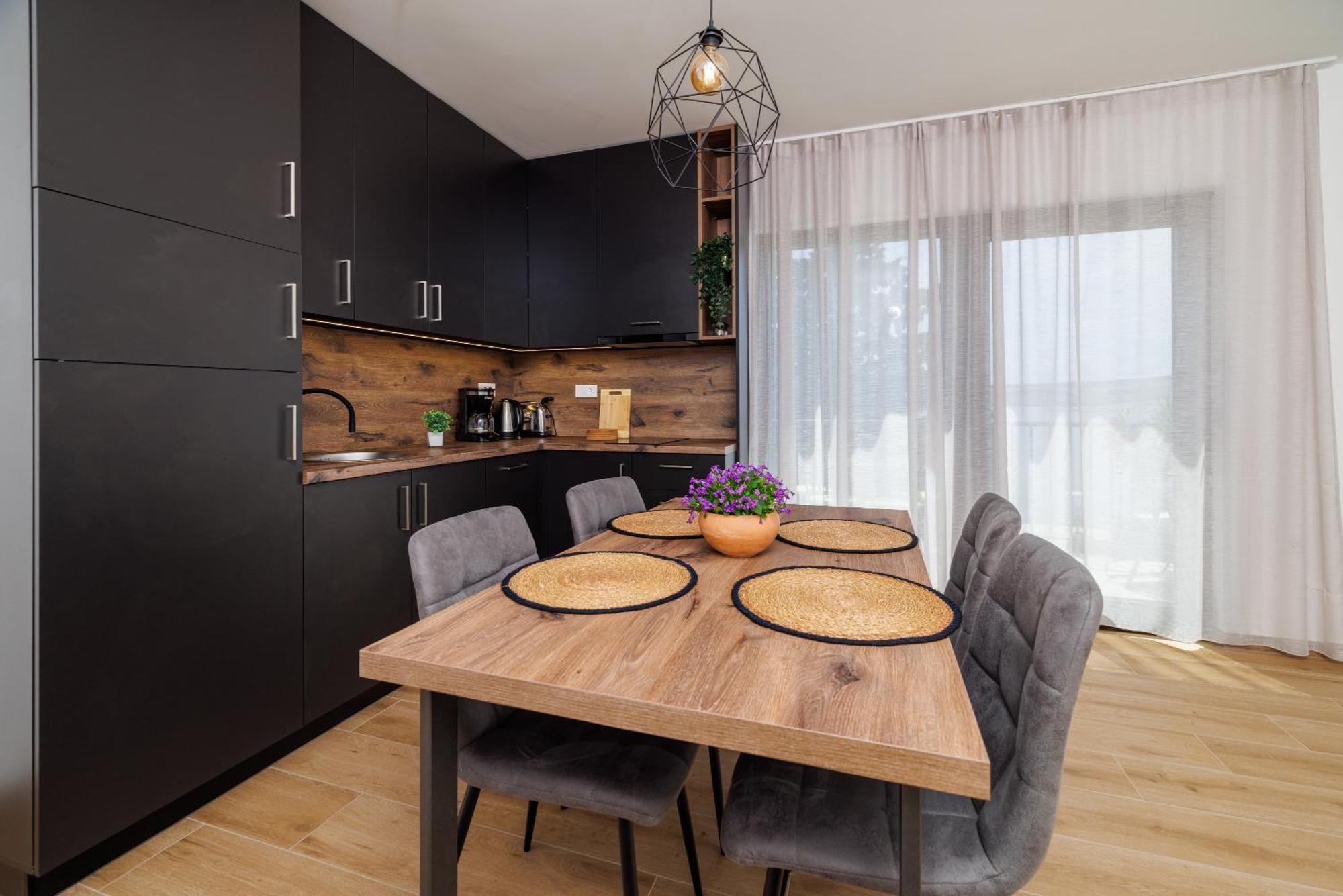 Apartmani Viktorija Jadranovo Kültér fotó